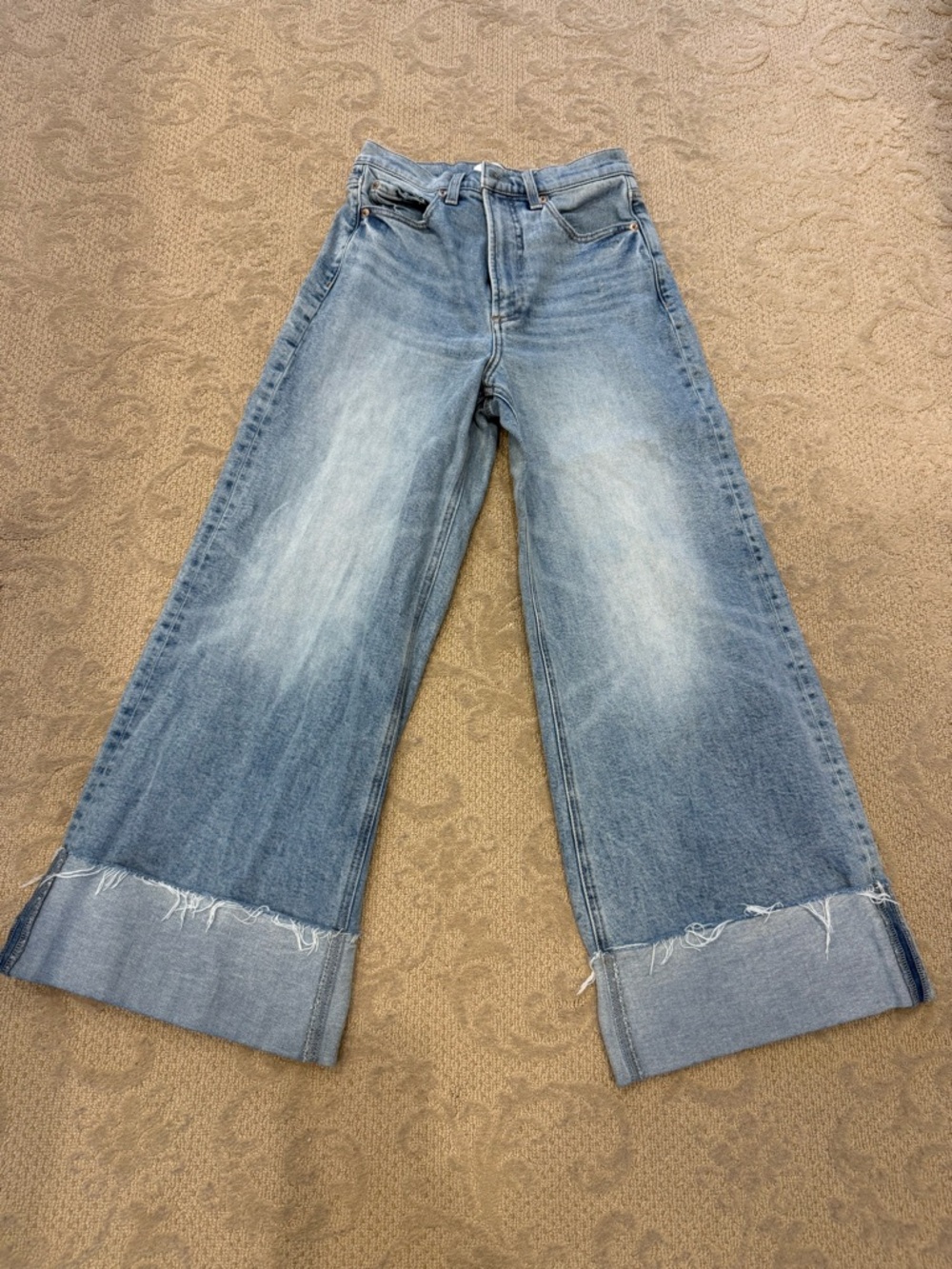 Wide Leg Crop Jeans in Light Blue - Women